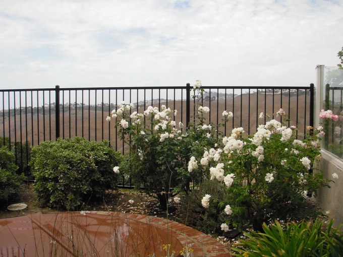 fence02