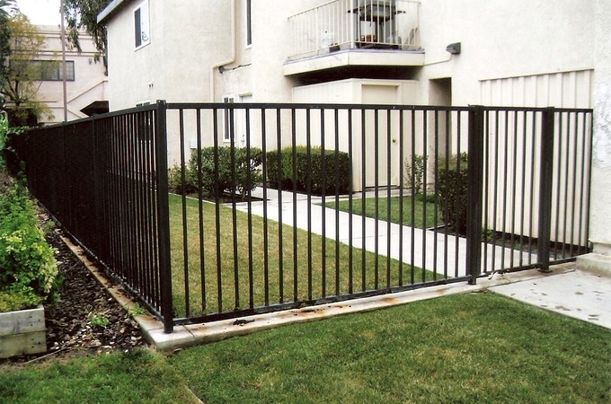 fence11